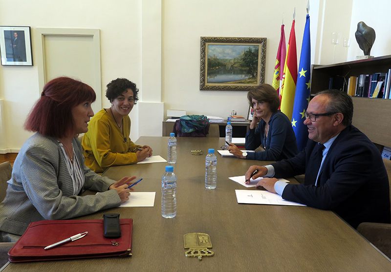 Reunión de la Dirección de ADACE CLM con el consejero de Hacienda del Gobierno de Castilla-La Mancha