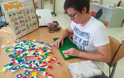 50 usuarios de ADACE CLM se benefician en toda la Comunidad Autónoma de los Talleres de Terapia Funcional